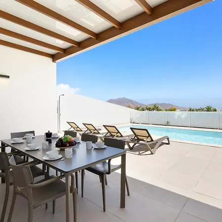 Altos Blanca 8a By Escape *