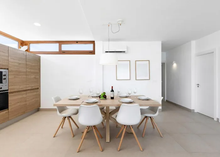 וילה Altos Blanca 8a By Escape פלאיה בלנקה