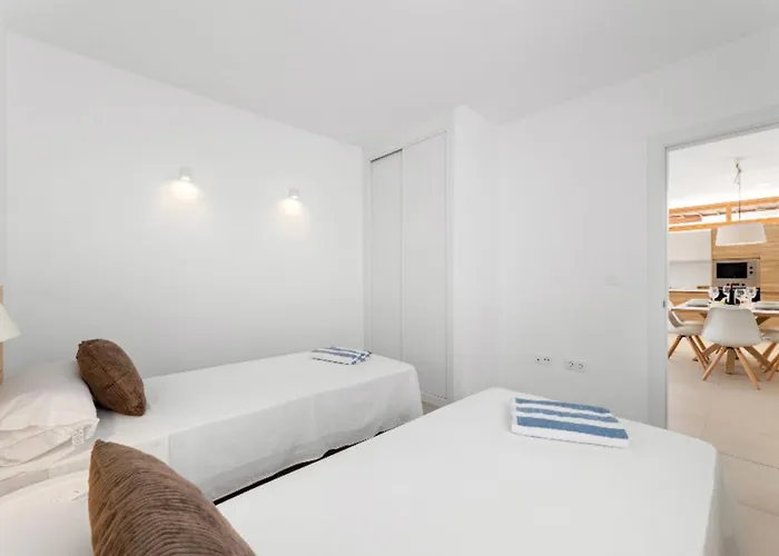 Altos Blanca 8a By Escape