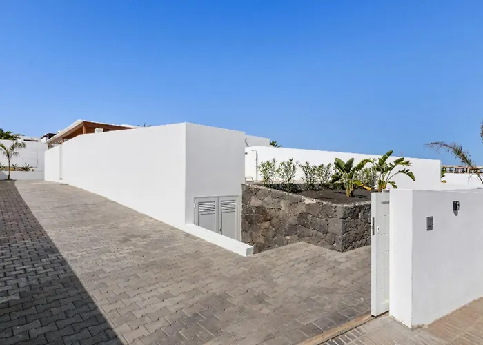 Altos Blanca 8a By Escape * פלאיה בלנקה